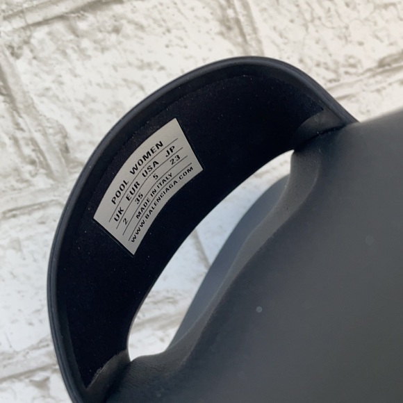 Balenciaga Glow In The Dark Slides - Picture 6 of 8